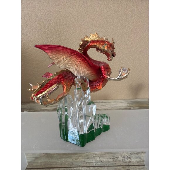 Franklin Mint Michael Whelan Guardian of the Crystal Cave Dragon Figurine - Picture 6 of 16